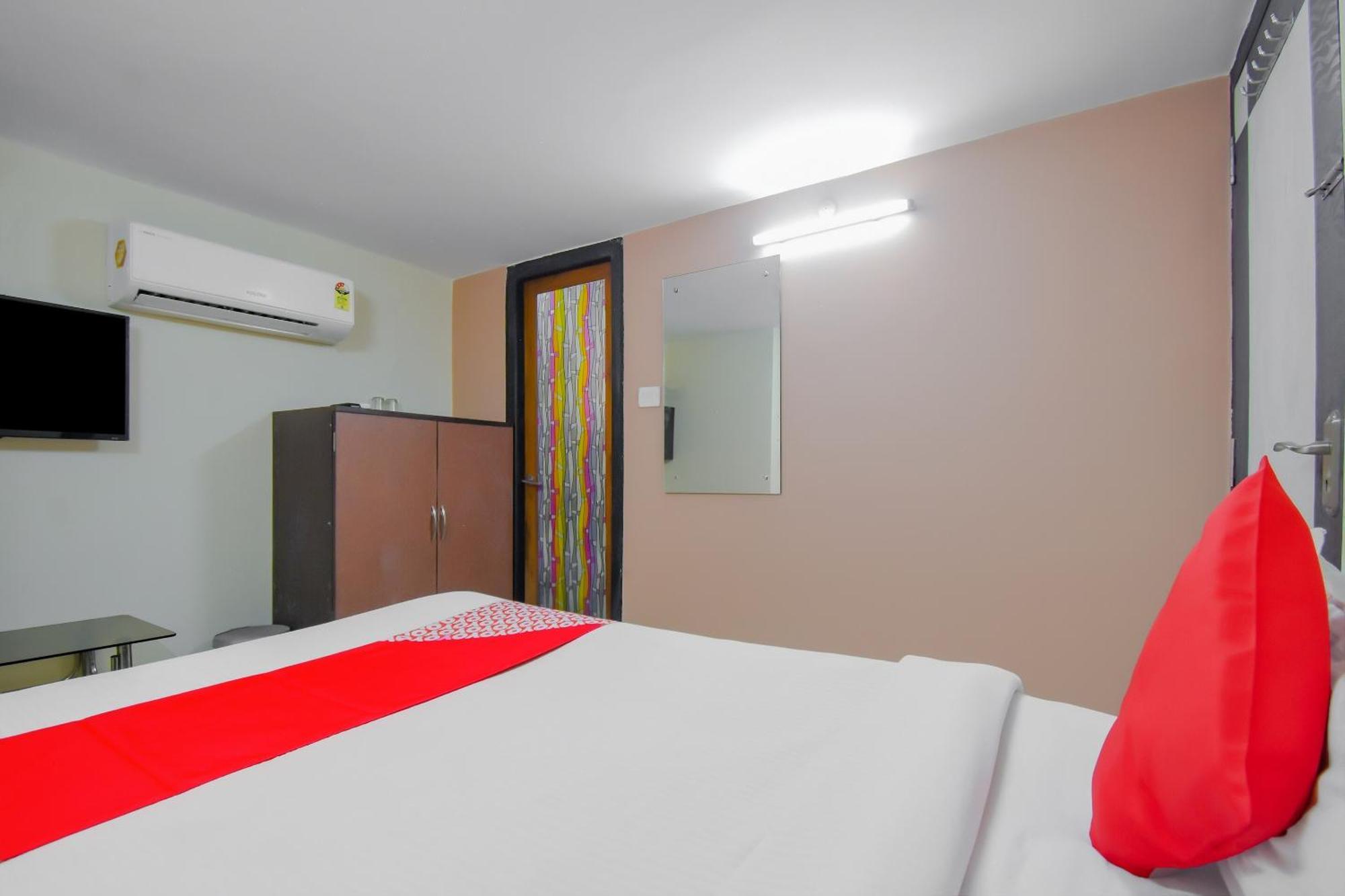 Hotel O Lindsay Inn Guest House Calcutta Calcutta Bara Bazar Exteriör bild