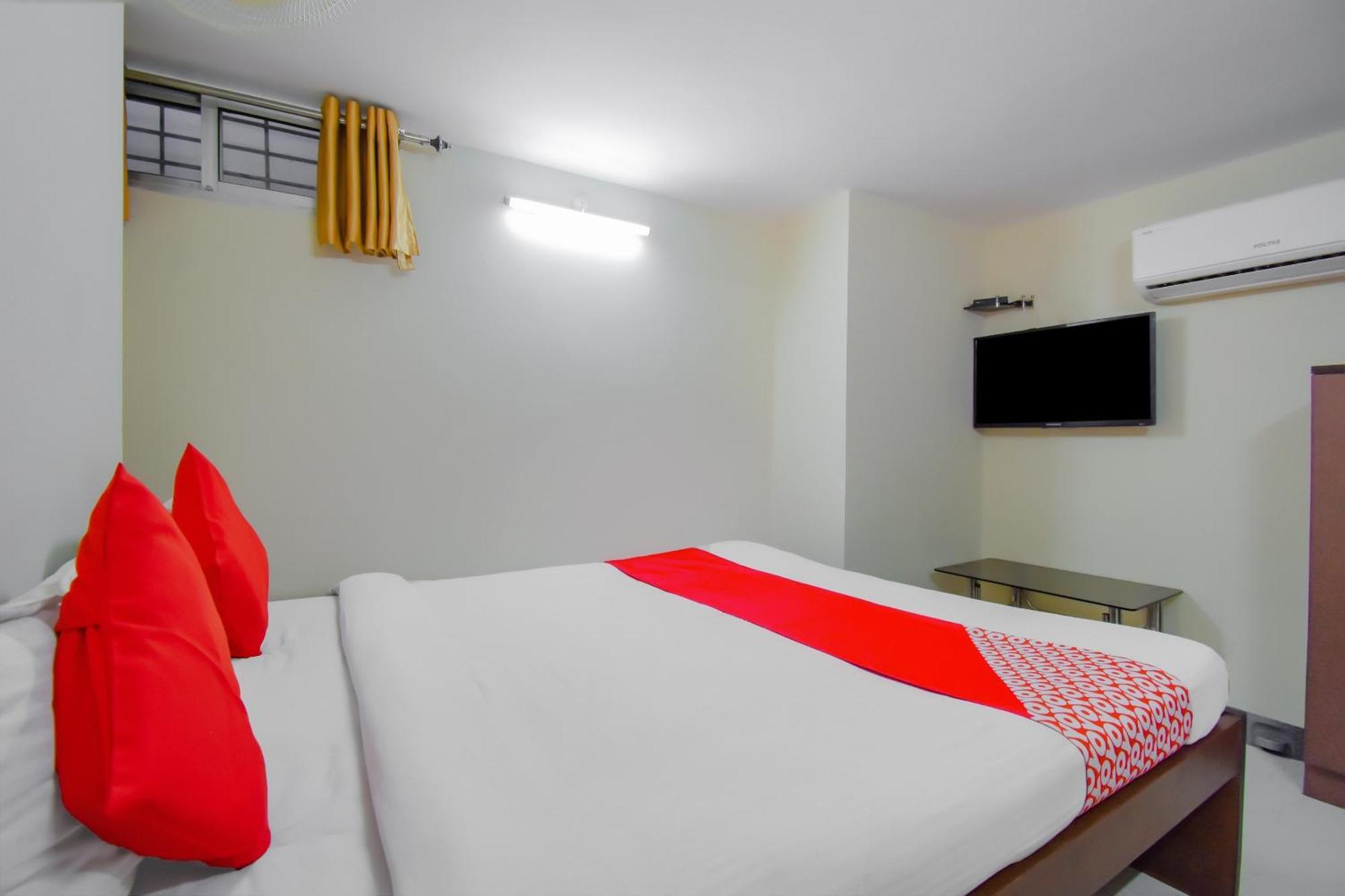 Hotel O Lindsay Inn Guest House Calcutta Calcutta Bara Bazar Exteriör bild